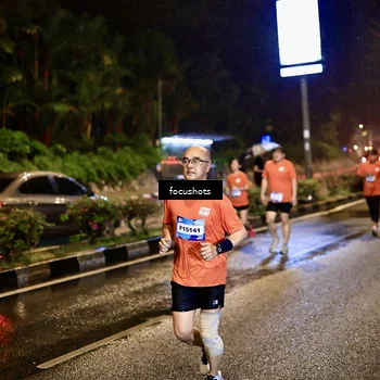 Runner Photo 7806284