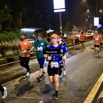 Runner Photo 7806306