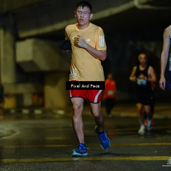 Runner Photo 7806331