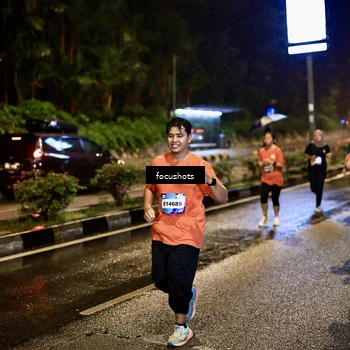 Runner Photo 7806336