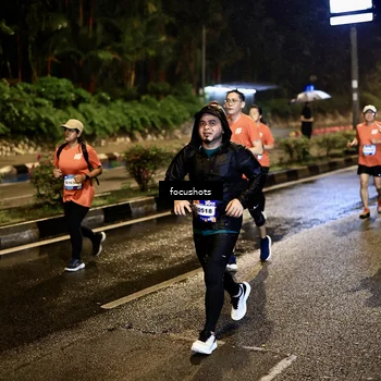 Runner Photo 7806375