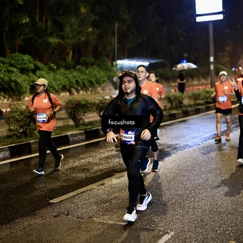 Runner Photo 7806387