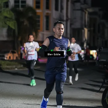 Runner Photo 7806393