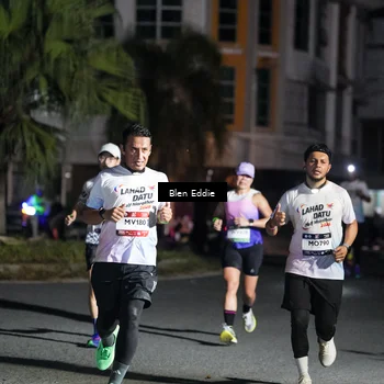 Runner Photo 7806395