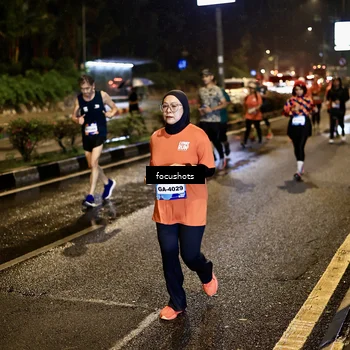 Runner Photo 7806414