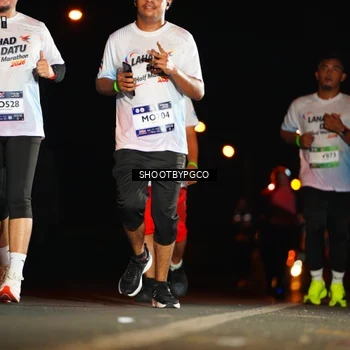 Runner Photo 7806428