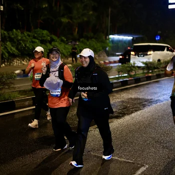 Runner Photo 7806444