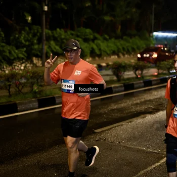 Runner Photo 7806472