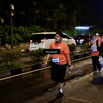 Runner Photo 7806473
