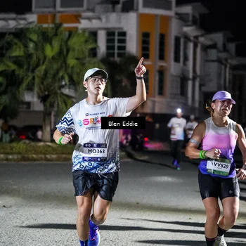 Runner Photo 7806481
