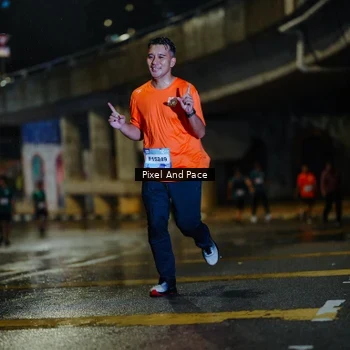 Runner Photo 7806487