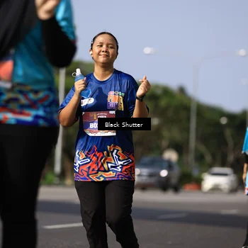 Runner Photo 7806504