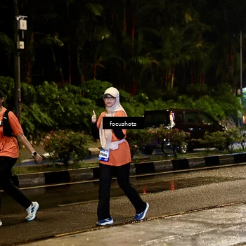 Runner Photo 7806530