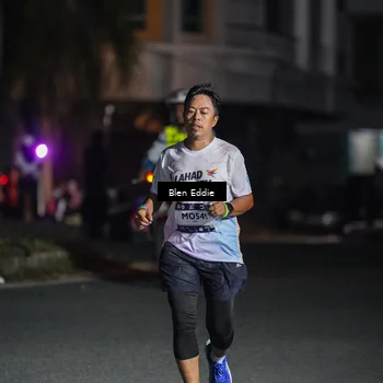 Runner Photo 7806559