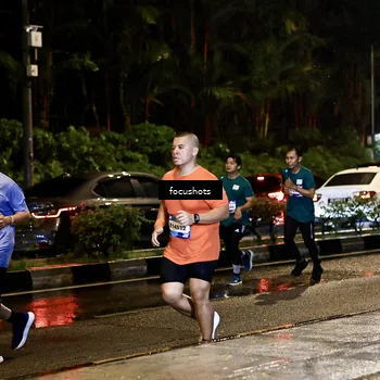 Runner Photo 7806618
