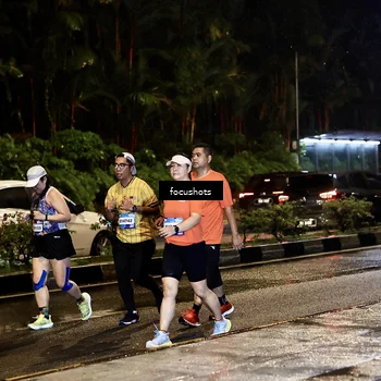 Runner Photo 7806623