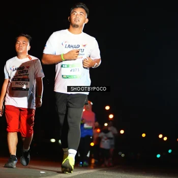 Runner Photo 7806625