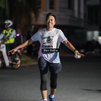 Runner Photo 7806640