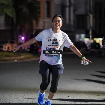 Runner Photo 7806663