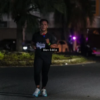 Runner Photo 7806730