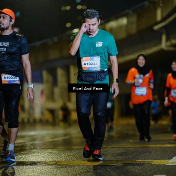 Runner Photo 7806842