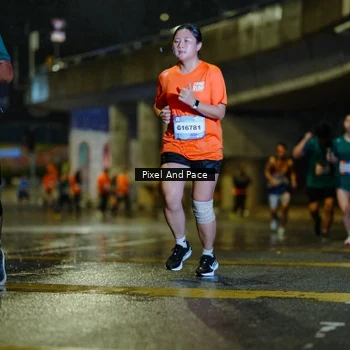 Runner Photo 7806856