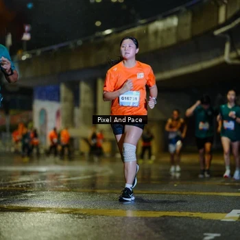 Runner Photo 7806860