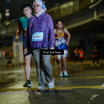 Runner Photo 7806896