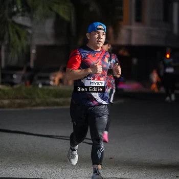 Runner Photo 7806919