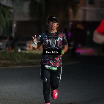 Runner Photo 7806924