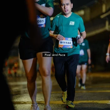 Runner Photo 7806981