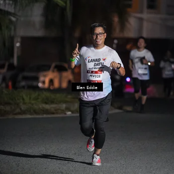 Runner Photo 7806987