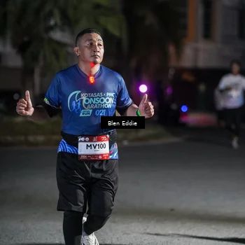 Runner Photo 7806998