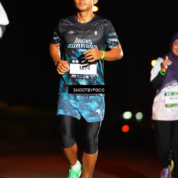 Runner Photo 7807008