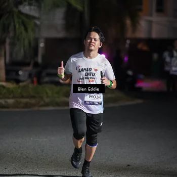 Runner Photo 7807032