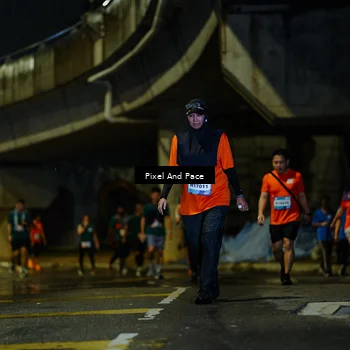 Runner Photo 7807033