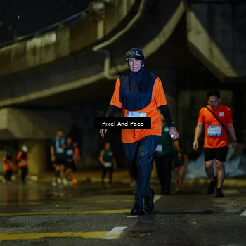 Runner Photo 7807038