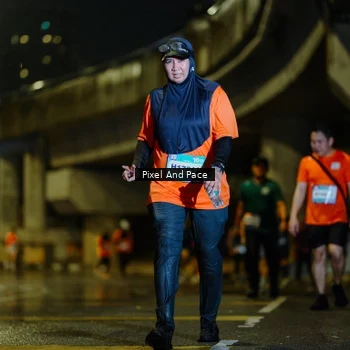 Runner Photo 7807047