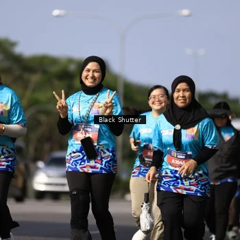 Runner Photo 7807058
