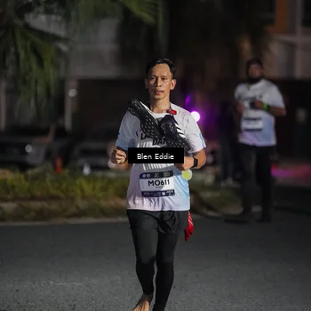Runner Photo 7807065