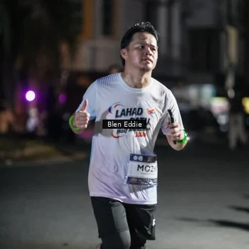 Runner Photo 7807094