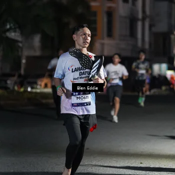 Runner Photo 7807101