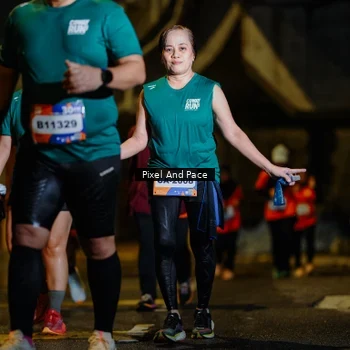 Runner Photo 7807115