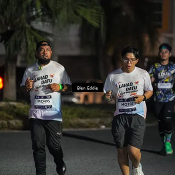Runner Photo 7807134