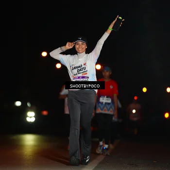 Runner Photo 7807140
