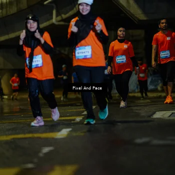 Runner Photo 7807141