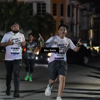 Runner Photo 7807148