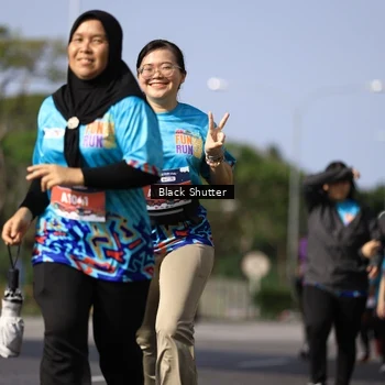 Runner Photo 7807167