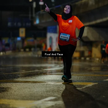 Runner Photo 7807190