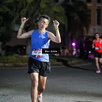Runner Photo 7807214